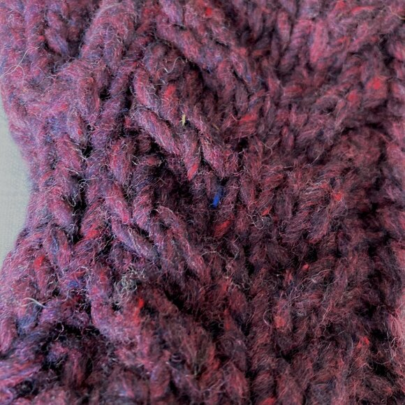 Handmade 🇨🇦 NWOT Hand Knit Wool Mittens wiith Fleece Lining - Cable Knit - Picture 4 of 4